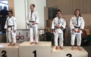 61630e32d1899_elsajouanneaupodium3jpg.jpg