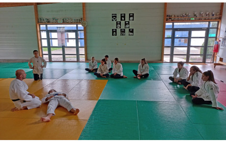 Initiation au judo pour les gymnastes de Vendôme