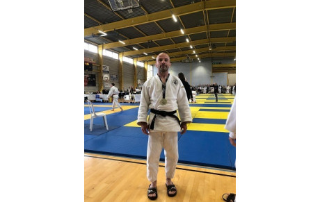 Master VÉTÉRANS à Gardanne.